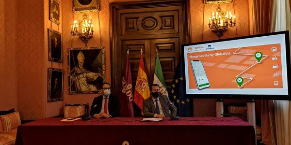Una nueva aplicación permitirá la planificación de los desplazamientos por Sevilla a través de distintos operadores y facilitará la posibilidad de reservas y pagos