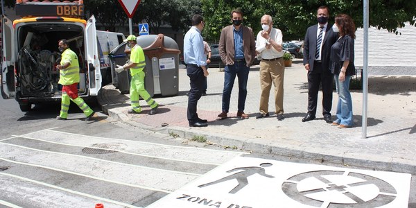 El Ayuntamiento avanza en el plan de mejora de la señalización y la seguridad vial con una nueva actuación en San Jerónimo con un presupuesto de 58.000 euros