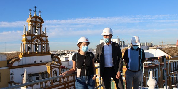 El Ayuntamiento avanza en la restauración del Arco de la Macarena  y realiza un detallado seguimiento sobre los  hallazgos de distintas épocas