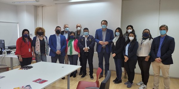 El Ayuntamiento comparte proyectos de innovación social, generación de actividad económica y sostenibilidad con una delegación de alcaldes y técnicos de San Salvador