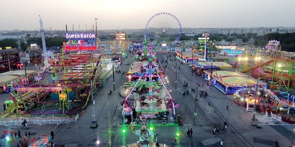 El Ayuntamiento destaca que el trabajo conjunto con el sector de los feriantes ha permitido sacar adelante un proyecto de parque de atracciones seguro que es ya un modelo para otras ciudades