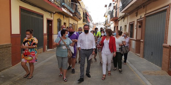 El Ayuntamiento ejecuta la tercera fase de la reurbanización de Las Torres y completa una inversión de 11 millones de euros en Torreblanca a través de Emasesa