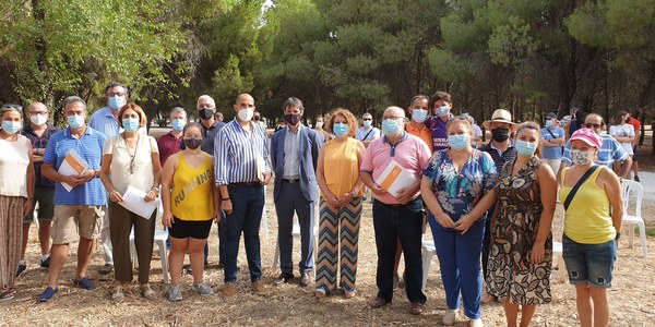 El Ayuntamiento entrega los 90 huertos urbanos de las nuevas parcelas habilitadas en los parques de Torreblanca e Infanta Elena