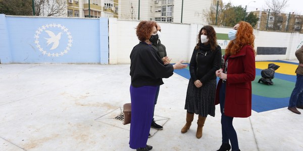 El Ayuntamiento licita las obras de mejora del patio y la adaptación de la portería del CEIP Pío XII del distrito Macarena por más de 216.000 euros