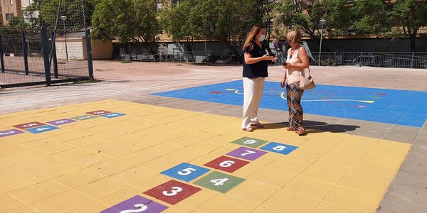 Obras de mejora y acondicionamiento del espacio público situado junto al Centro Deportivo Bami en el Distrito Sur