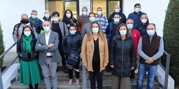 El Ayuntamiento pone en marcha un programa de formación en fontanería y climatización para personas en riesgo de exclusión social del Polígono Sur
