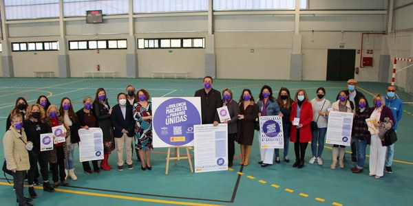 El Ayuntamiento refuerza su compromiso en la lucha contra la violencia de género con la puesta en marcha de la nueva red de Puntos Violeta en espacios municipales con el objetivo de servir como primera ayuda para las víctimas
