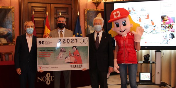 El Ayuntamiento y Cruz Roja apelan a la solidaridad de los sevillanos con motivo de la presentación del Sorteo de Oro de Cruz Roja que se celebra este año con el lema ‘Contigo es posible cambiar miles de vidas’