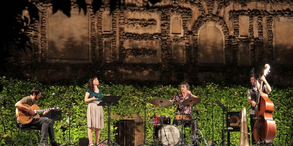 El ciclo de conciertos ‘Noches en los Jardines del Real Alcázar’ se adentra en su penúltima semana tras acumular hasta ahora casi 18.000 asistentes