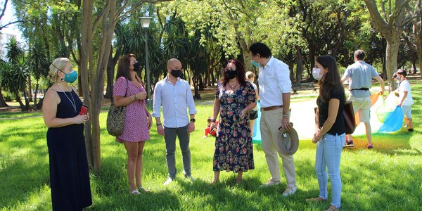 El Distrito Los Remedios oferta un total de 100 plazas en su escuela de verano que se desarrolla durante todo el mes de julio como propuesta de ocio y conciliación familiar