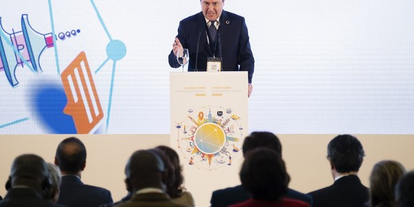 El III Foro de Gobiernos locales contará con un millar de asistentes y reunirá en Fibes a representantes de casi 200 administraciones de ámbito nacional e internacional
