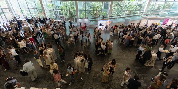FIBES retoma el calendario de congresos vinculados a la salud al acoger la cita anual de la Sociedad Española de Alineadores con 1.500 ortodoncistas que abordan los avances en la ortodoncia invisible