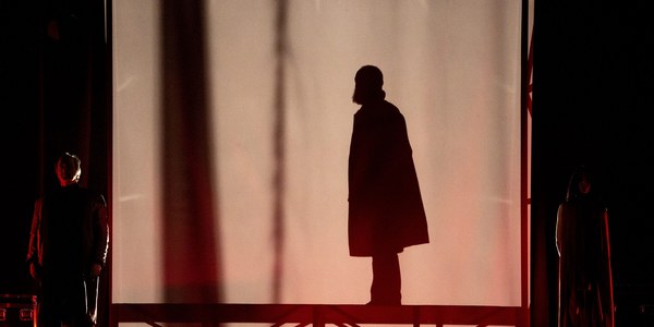Juan Carlos Rubio presenta en el Teatro Lope de Vega su versión de la fábula 'Seda', de Alessandro Baricco