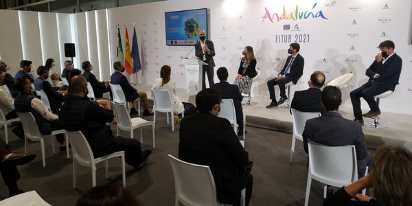 La segunda edición del congreso de innovación y tecnologías aplicadas a la industria turística, TIS, congregará en FIBES entre el 10 y el 12 de noviembre a unas 5.000 personas y 400 ponentes de todo el mundo