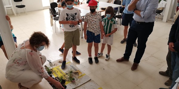 Más de 11.400 personas participan en el programa municipal de Dinamización de Huertos Urbanos en el curso 2020/2021