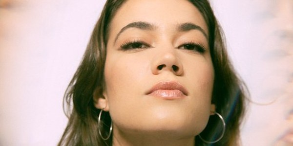 Propuestas musicales y escénicas protagonizadas por Los Hermanos Cubero, María Yfeu o la compañía Teatro del Velador marcan la agenda cultural del puente