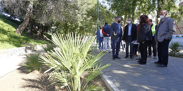 La Ronda de los Tejares de Triana contará tras su reurbanización con un amplio itinerario peatonal, áreas ajardinadas, más árboles y un solo carril de circulación de vehículos