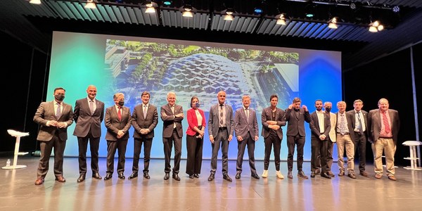 El alcalde destaca el impulso que supondrá el nuevo edificio de JRC en el solar del antiguo Pabellón de los Descubrimientos para la presencia de la Comisión Europea y el empuje de la actividad científica e investigadora en Sevilla