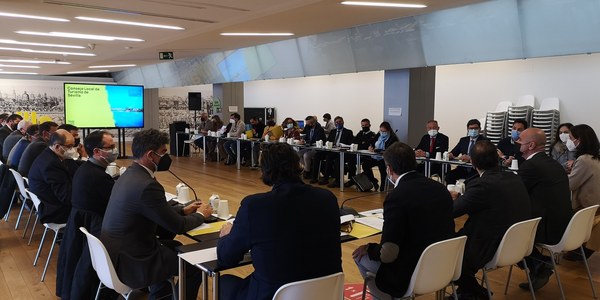 El Ayuntamiento traslada al Consejo Local de Turismo la previsión de que Sevilla recupere en 2022 el 75 % de la actividad turística perdida con la pandemia y que las citas ya cerradas para este año por FIBES tendrán un impacto de 125 millones