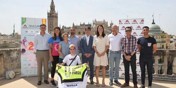 El Austral Triatlón del Sevilla cumple 25 años este domingo con el apoyo del Ayuntamiento