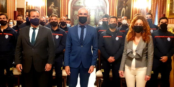 El Ayuntamiento abre desde hoy el plazo para las oposiciones de 45 plazas de Bomberos y 10 de técnicos en distintos servicios municipales
