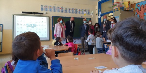 El Ayuntamiento acometerá obras de climatización en el CEIP Vara del Rey de Los Remedios y actuaciones de mejoras y de rehabilitación de aseos en el colegio Federico García Lorca de San Jerónimo