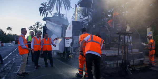 El Ayuntamiento aprueba un nuevo paquete de obras de mejora en las calzadas de nueve calles de los distritos Nervión, San Pablo-Santa Justa, Sur y Bellavista-La Palmera con un presupuesto de casi 672.000 euros
