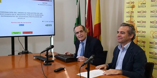 El Ayuntamiento celebra ante notario el sorteo que establece el orden de prelación de las personas inscritas como demandantes de vivienda protegida tanto pública como privada en el Registro Municipal de Sevilla