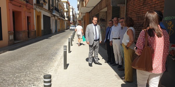 El Ayuntamiento concluye obras de accesibilidad universal y mejora de acerados en Baños, San Vicente y Joaquín Costa dentro del Plan de microactuaciones en barrios 2022