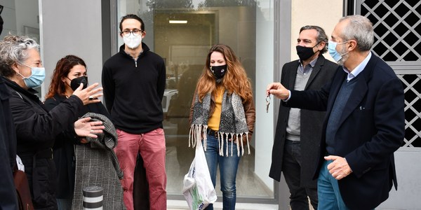 El Ayuntamiento de Sevilla abre una nueva convocatoria para apoyar a entidades sin ánimo de lucro con proyectos sociales implantados en locales, talleres y oficinas de Emvisesa