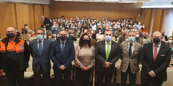 El Ayuntamiento de Sevilla refuerza el dispositivo sanitario municipal para la Semana Santa con 34 profesionales cada día, seis puntos de asistencia y tres equipos de intervención precoz en el centro de la ciudad