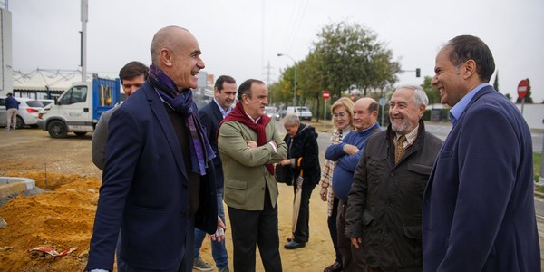 El Ayuntamiento ejecuta en el PICA una nueva inversión de 273.000 euros para itinerarios peatonales en el marco de la estrategia plurianual de mejora de los parques empresariales de la ciudad que prevé destinar otros 7,5 millones de euros en los próximos cuatro años