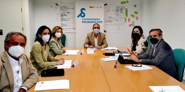 El Ayuntamiento exige a AVRA que invierta en la adecuación de la instalación eléctrica de los bloques de su titularidad del Polígono Sur para garantizar un adecuado suministro a los vecinos y vecinas