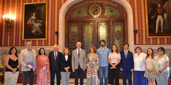 El Ayuntamiento firma convenios de colaboración con los agentes sociales por un importe de 75.000 euros con el objetivo de promover acciones encaminadas a impulsar e implantar los Planes de Igualdad en las empresas de Sevilla