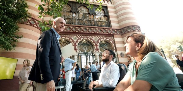 El Ayuntamiento lanza una campaña de concienciación dirigida a usuarios de viviendas y apartamentos turísticos para promover una adecuada convivencia y cumplimiento de la normativa municipal