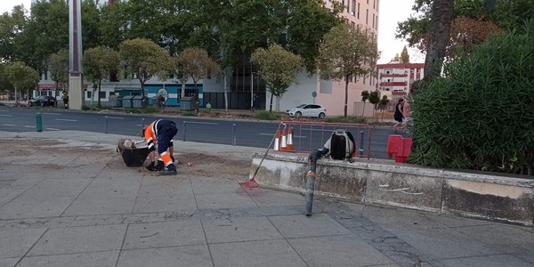 El Ayuntamiento reabre mañana por la tarde al tráfico la avenida Concejal Jiménez Becerril tras finalizar las obras del colector y habilitará el giro a la izquierda a la altura de la calle José Díaz hacia la Segunda Ronda
