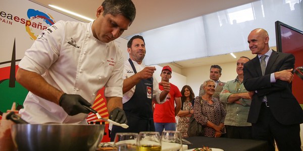 El Ayuntamiento respalda la Ruta de la Tapa que la Asociación de Hosteleros de Sevilla celebrará del 23 al 26 de junio con motivo de la celebración del Día Mundial de la Tapa