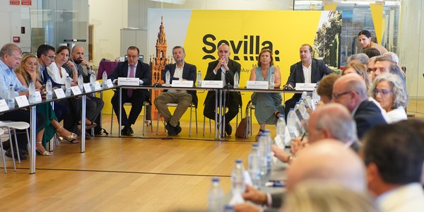 El evento internacional de innovación y tecnologías aplicadas a la industria turística, TIS, traerá a Sevilla a 6.000 congresistas y 200 empresas y el Ayuntamiento lo aprovechará como palanca de lanzamiento de starts up, emprendedores y proyectos de sostenibilidad locales