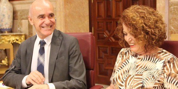 El Pleno del Ayuntamiento aprueba por unanimidad presentar la candidatura para que Sevilla albergue la sede física de la futura Agencia Espacial Española
