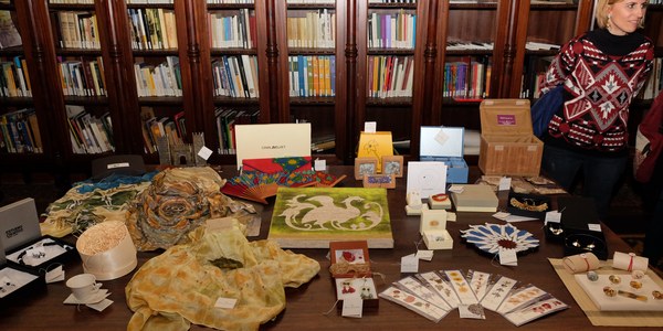 El Real Alcázar saca a licitación el contrato de gestión de sus tiendas de recuerdos donde primarán la calidad, la originalidad y la mayor oferta de productos específicos sobre el monumento