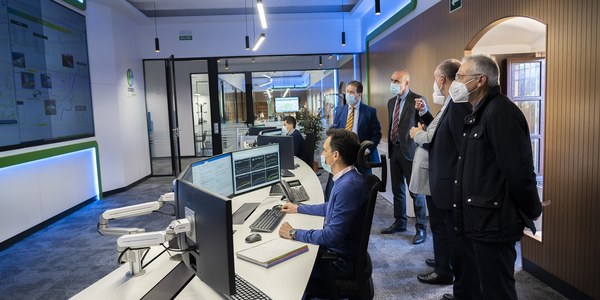 Emasesa acomete una modernización digital de su Centro de Control de Operaciones y Planificación, que monitoriza en tiempo real 200 instalaciones de abastecimiento y tratamiento de aguas, para mejorar la calidad del servicio y la capacidad de respuesta ante incidencias