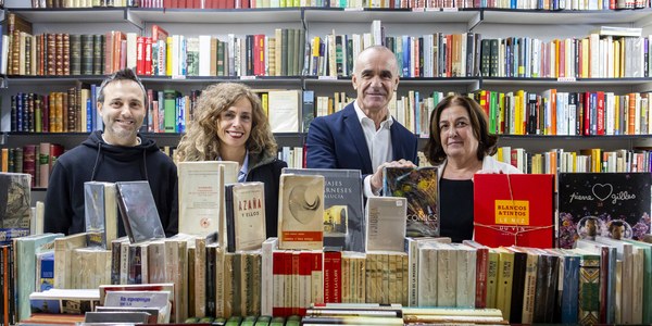 La Feria del Libro Antiguo y de Ocasión celebra hasta el 8 de diciembre su 45 edición en Plaza Nueva con las mejores librerías de viejo del país