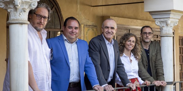 La Feria del Libro apuesta por un modelo más internacional con la incorporación de un nuevo festival literario, en una edición que se celebrará en otoño y que suma como espacio la Plaza San Francisco