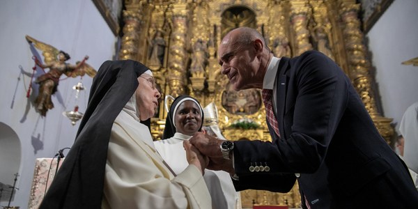 La Iglesia de Madre de Dios reabre tras las obras de restauración que han contado con 380.000 euros de aportación del Ayuntamiento en su estrategia de recuperación del patrimonio religioso de la ciudad