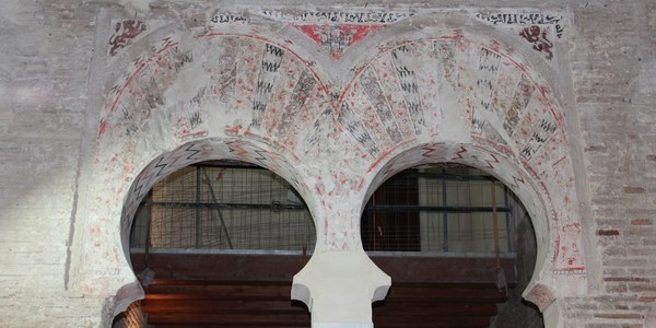 La Junta de Gobierno aprueba el calendario de pagos para la adquisición de las casas 7-8 del Patio de Banderas tras el acuerdo con el Estado para la incorporación de los restos del palacio de Al-Mutamid a las visitas y al relato histórico-artístico del Real Alcázar