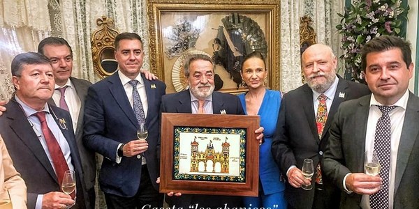 ‘Los abanicos’ y ‘Moncase Club’ se alzan con los premios del concurso de casetas de esta edición de la Feria de Abril