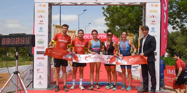 Mario Gil e Irene Cabrera se imponen en una edición del Austral Triatlón Sevilla que ha crecido con la incorporación de nuevas categorías deportivas