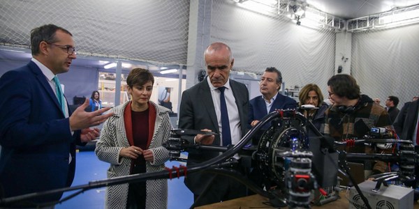 El alcalde apuesta por reforzar la alianza con las empresas del sector espacial para posicionar a Sevilla como referente con la llegada de la Agencia Espacial Española a la ciudad