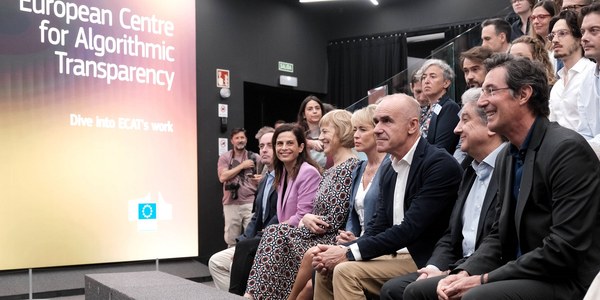 El alcalde destaca que Sevilla se convierte en una ciudad referente en políticas digitales y de innovación a nivel europeo con la apertura del Centro de Evaluación Algorítmica de la Comisión Europea