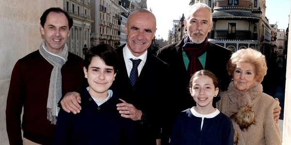 El alcalde y la Asociación Coral de Sevilla desbloquean la celebración del tradicional ‘Miserere’ en la Catedral